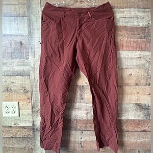 Arc’teryx Creston Pant Men’s Size 34 Burgundy Red Hiking Outdoor